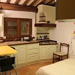 Bed & Breakfast Casa Delle Noci 3*