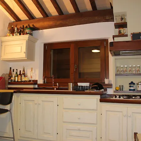 Couette-café Casa Delle Noci 3*