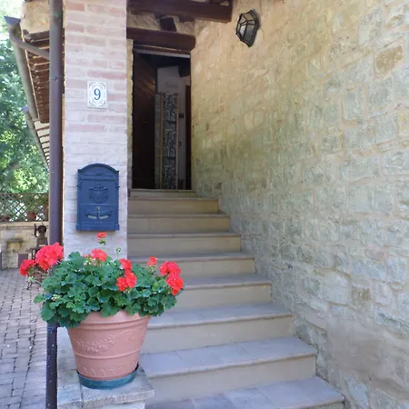 ベッド・アンド・ブレックファスト Casa Delle Noci Rosora