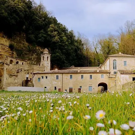 Bed & Breakfast Casa Delle Noci Rosora