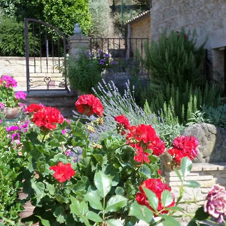 Couette-café Casa Delle Noci 3*